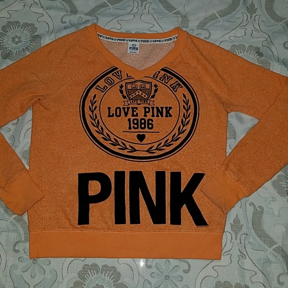 Victoria's Secret Sweaters - VICTORIA'S SECRET Sweatshirt